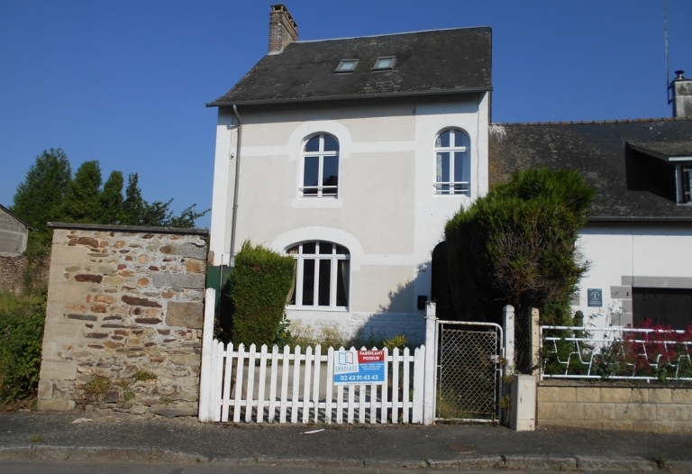 Ravissante maison de village avec 3 chambres et cour &ndash; id&eacute;ale r&eacute;sidence secondaire